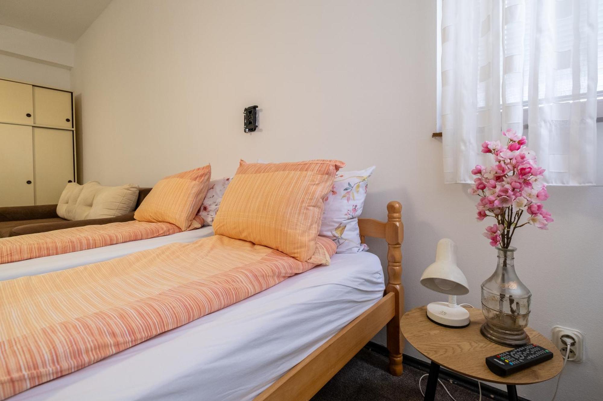 Rose Pensionat 4*